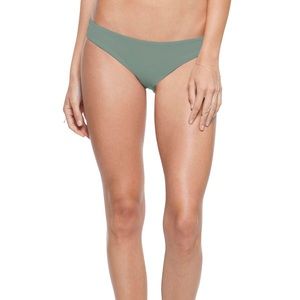 New Tori Praver Isla Bikini Top in Palm Size L